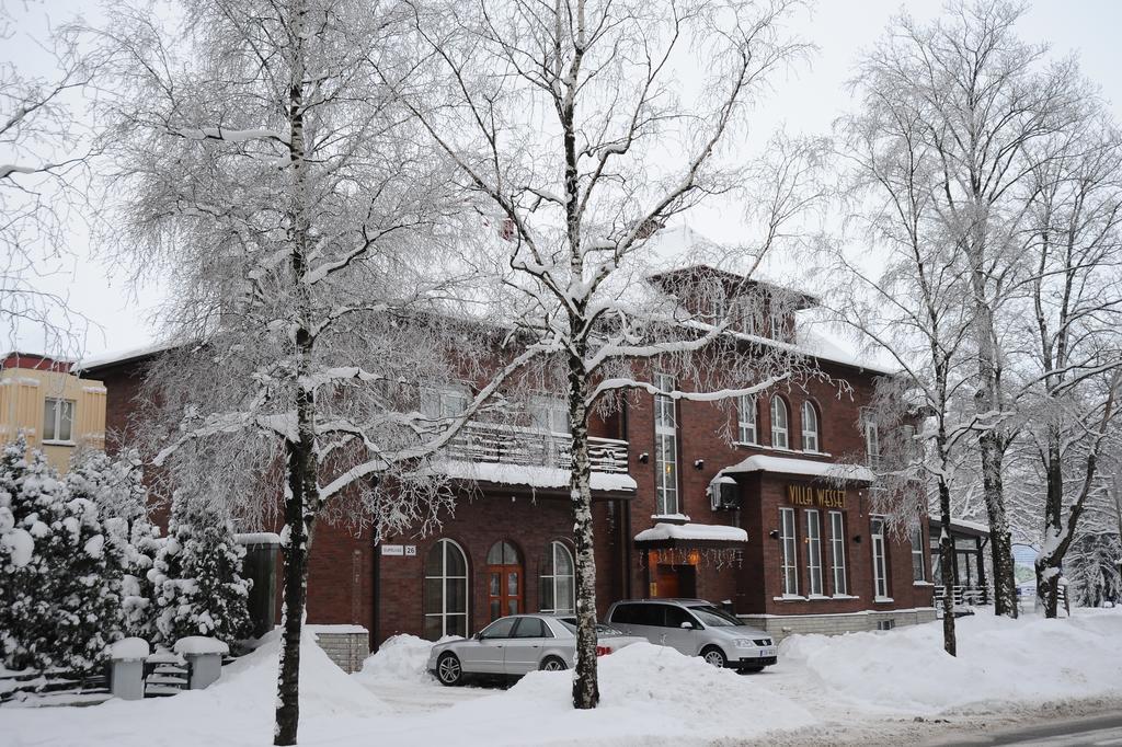 Hotel Villa Wesset Pärnu Extérieur photo