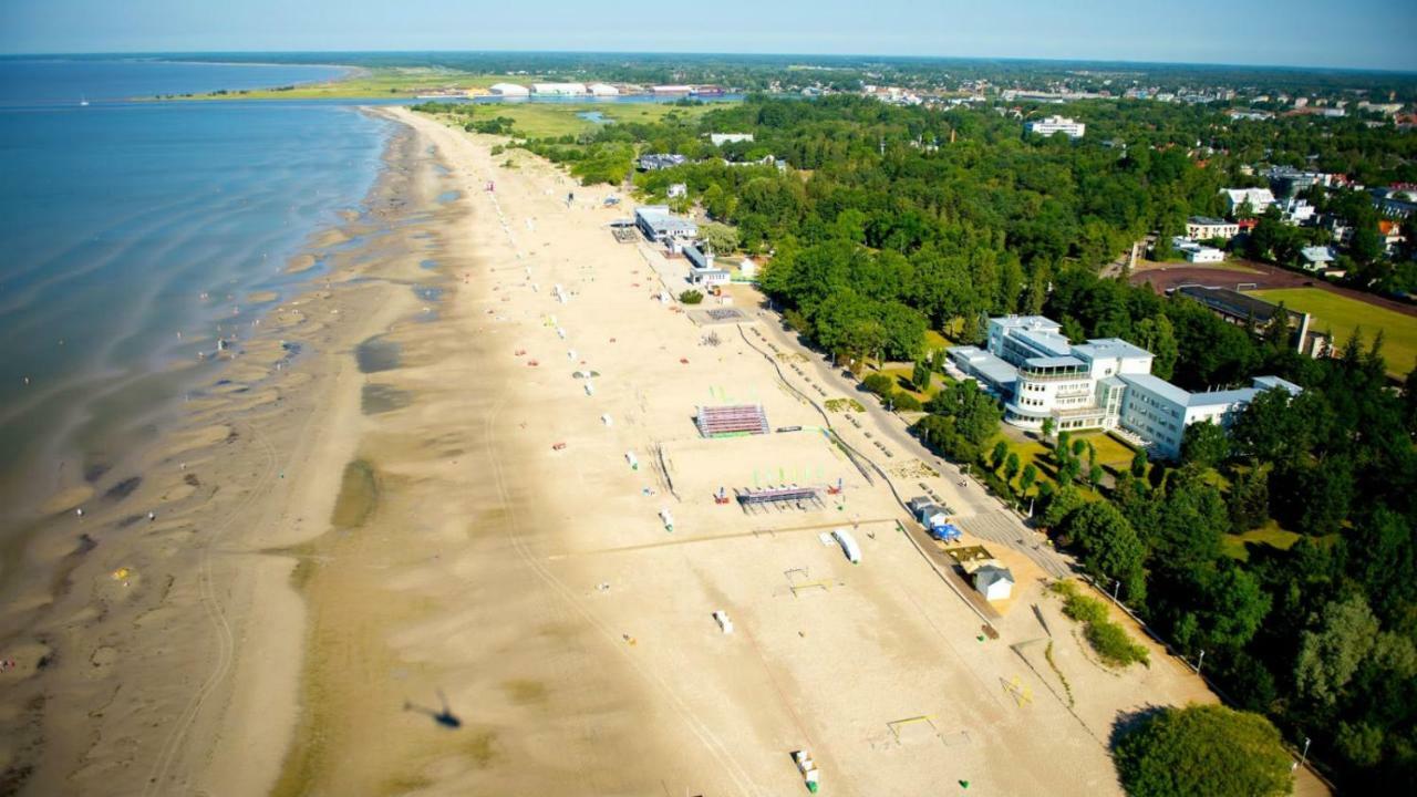 Hotel Villa Wesset Pärnu Extérieur photo